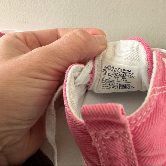 Converse baby all star size 3 11.5 sm pink  canvas - Picture 5 of 5
